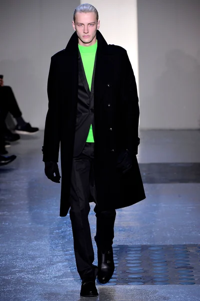 Look 23